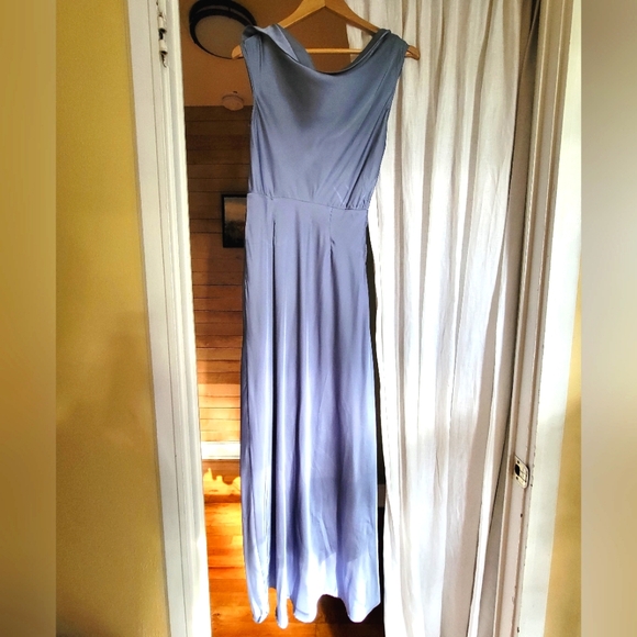ASTR The Label Monroe off-the-shoulder dress - Picture 5 of 6
